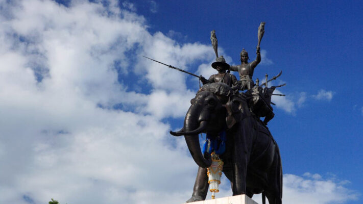 อนุสรณ์ดอนเจดีย์ สุพรรณบุรี insidesuphan